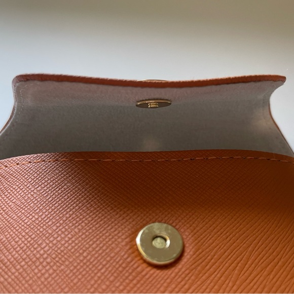 Tory Burch Sunglass Case - Picture 6 of 6